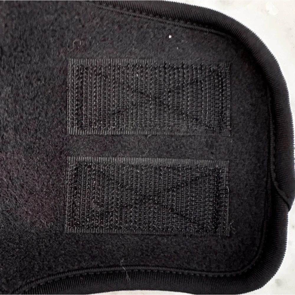 New With Tags Seirus Polartec Neofleece Combo Scarf in Black (size XSmall)